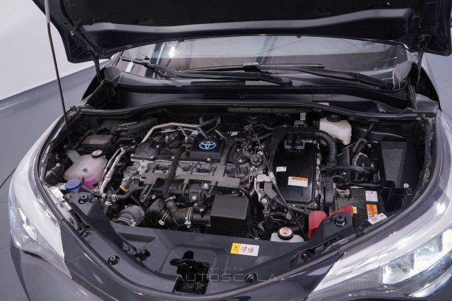 TOYOTA C-HR 1.8 Hybrid E-CVT Business