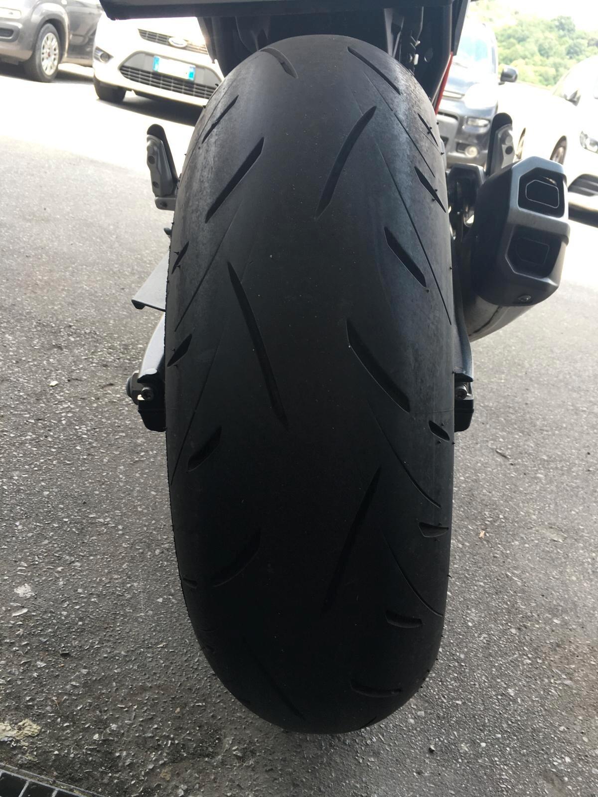 Bmw F 900 R r