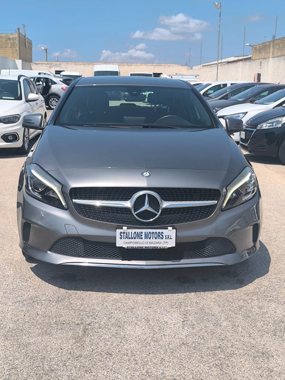 Mercedes A 180d Automatic Sport 1.5 cc 110 cv 2017