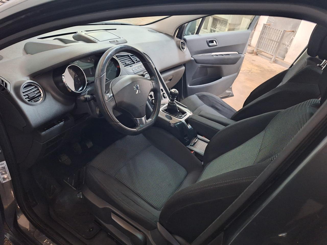 Peugeot 5008 2.0 HDi 150CV Business NAVI TETTO 5 POSTI GANCIO TRAINO HEAD-UP DISPlAY