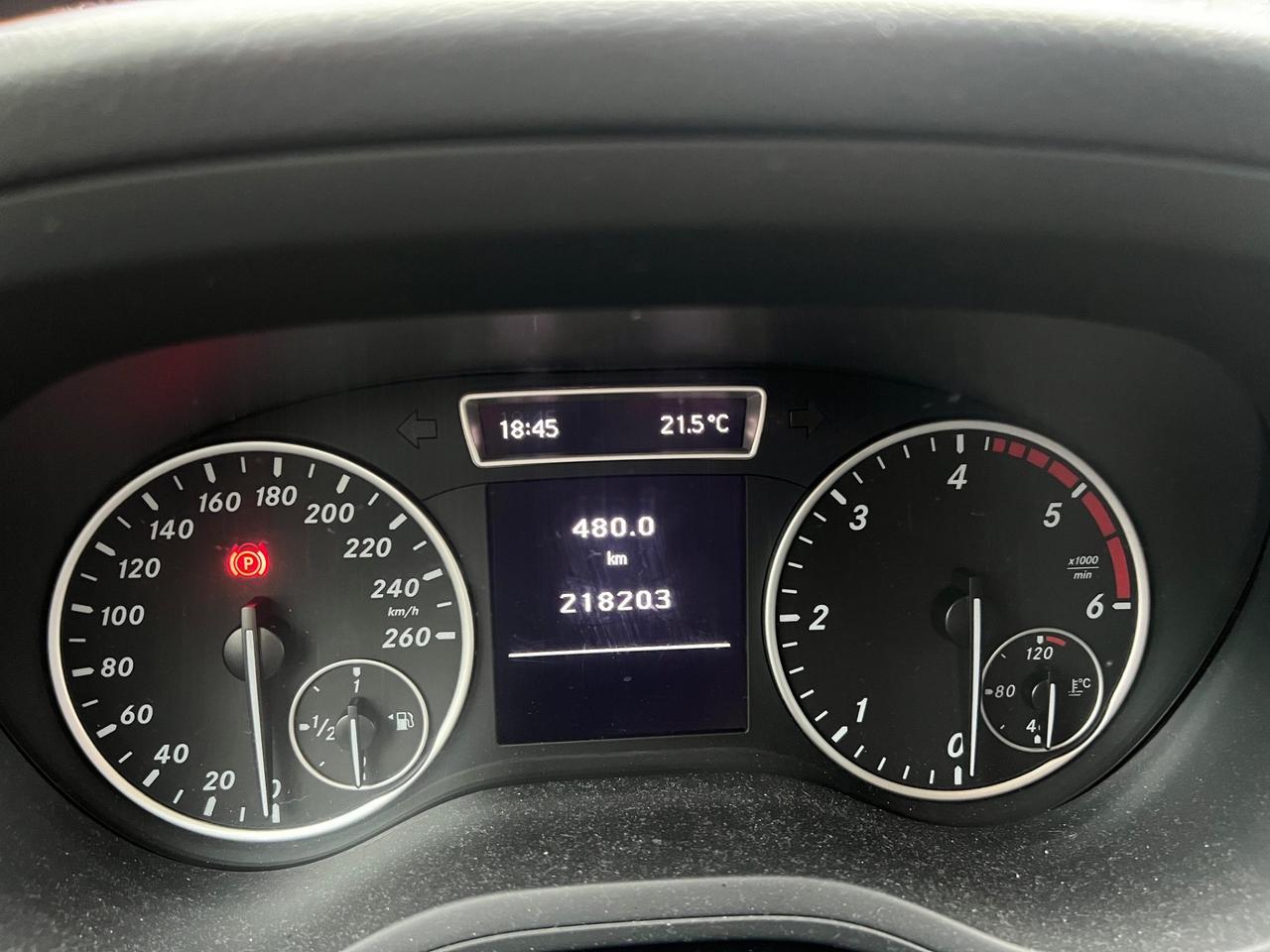Mercedes-benz B 180 CDI BlueEFFICIENCY EXECUTIVE