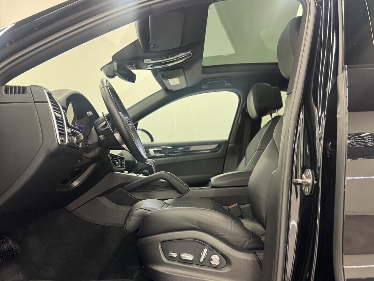 Porsche Cayenne Coupé 3.0 V6