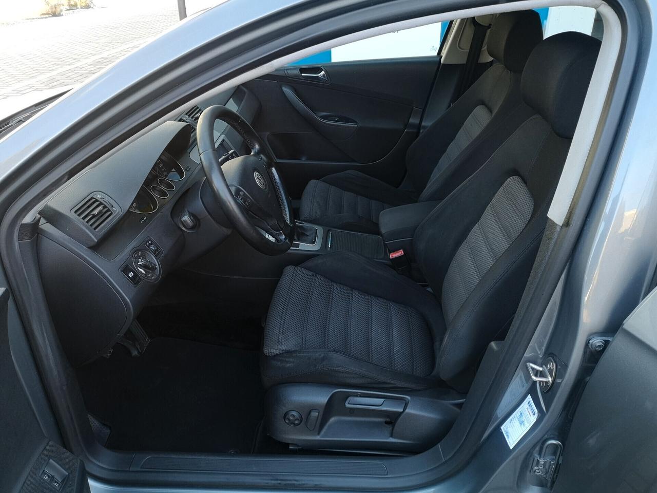 Volkswagen Passat 2.0 16V TDI Var. Sportline