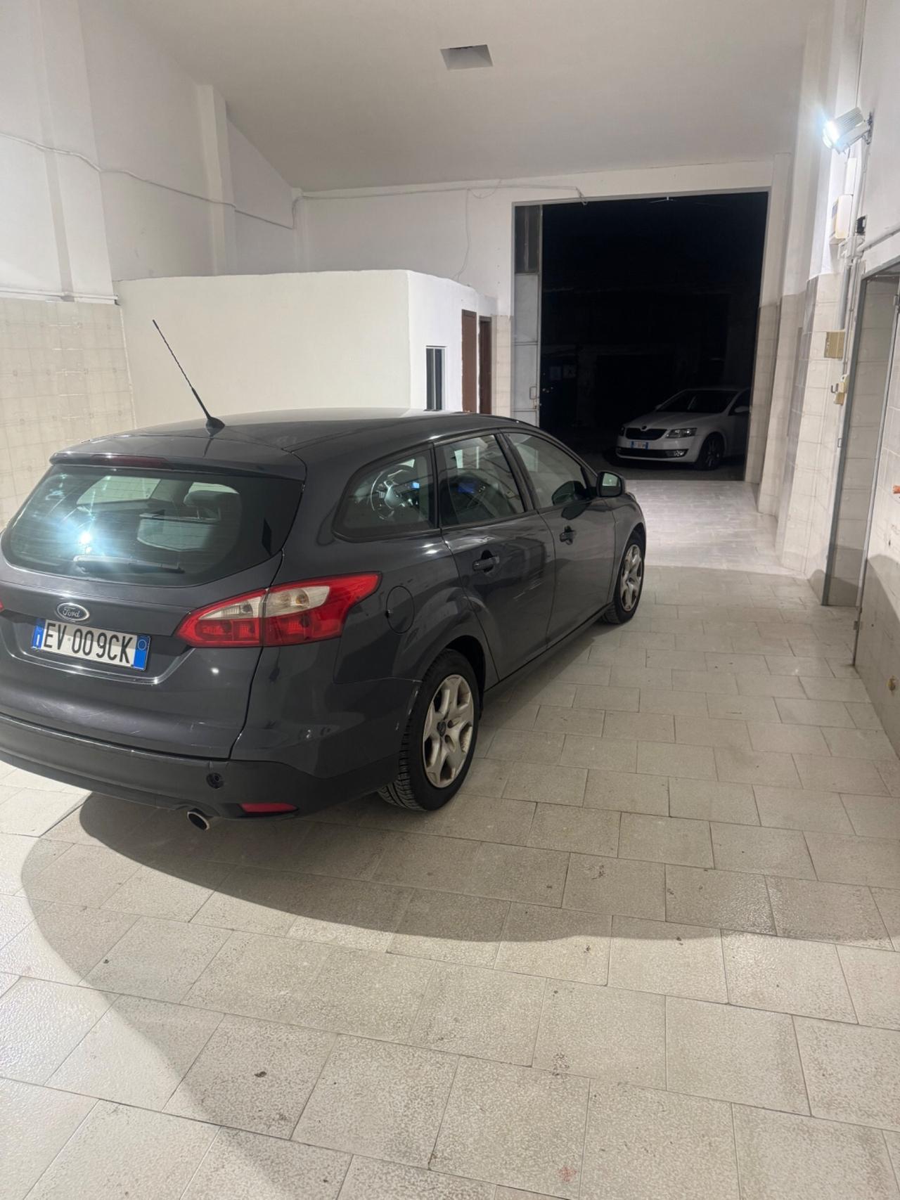 Ford Focus 2.0 TDCi 115 CV Powershift Titanium