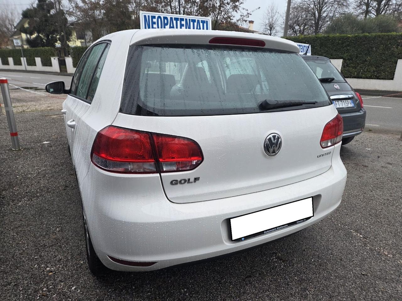Volkswagen Golf POCHI KM - 2011