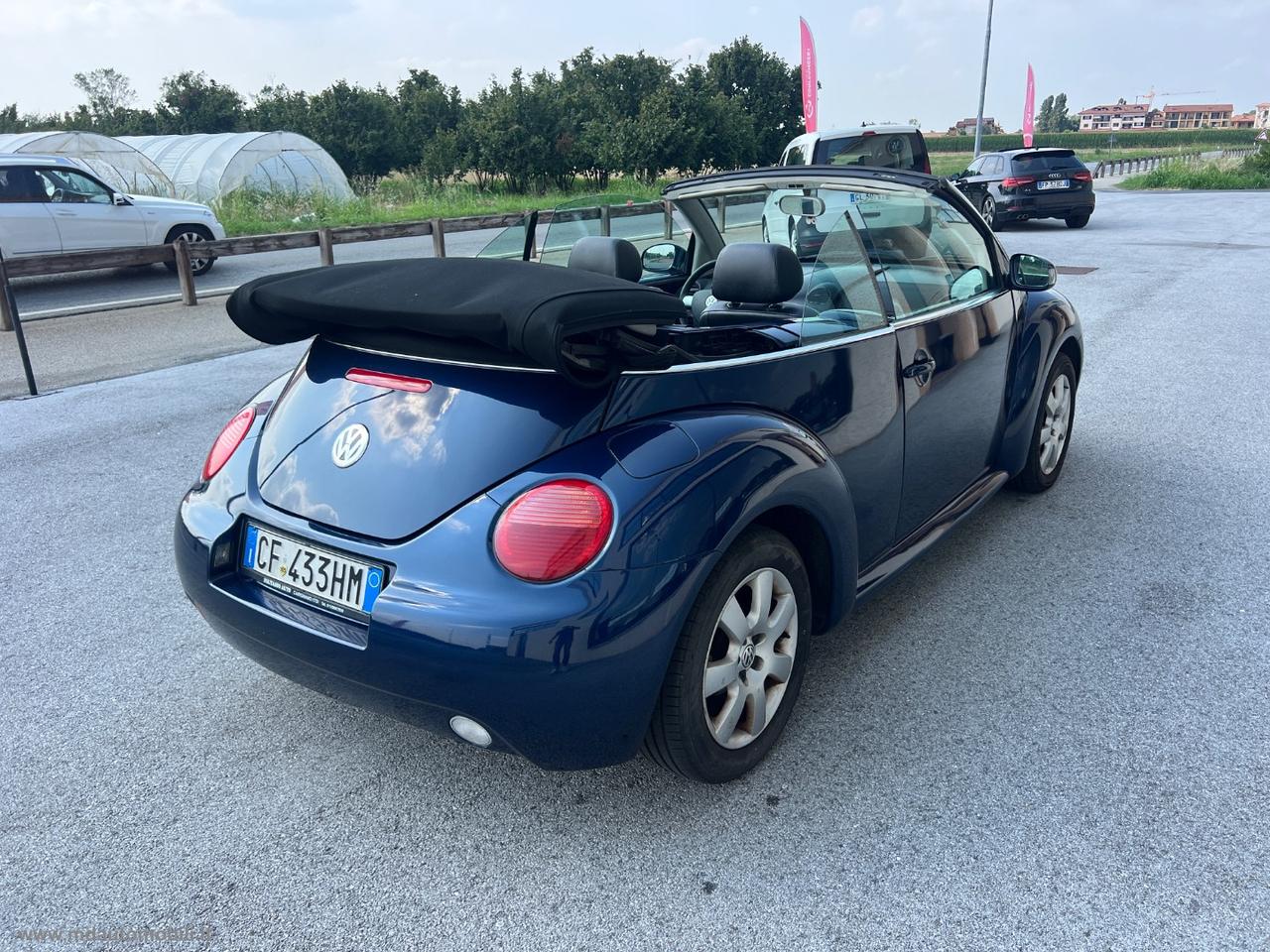 VOLKSWAGEN New Beetle 1.6 Cabrio OTTIME CONDIZIONI