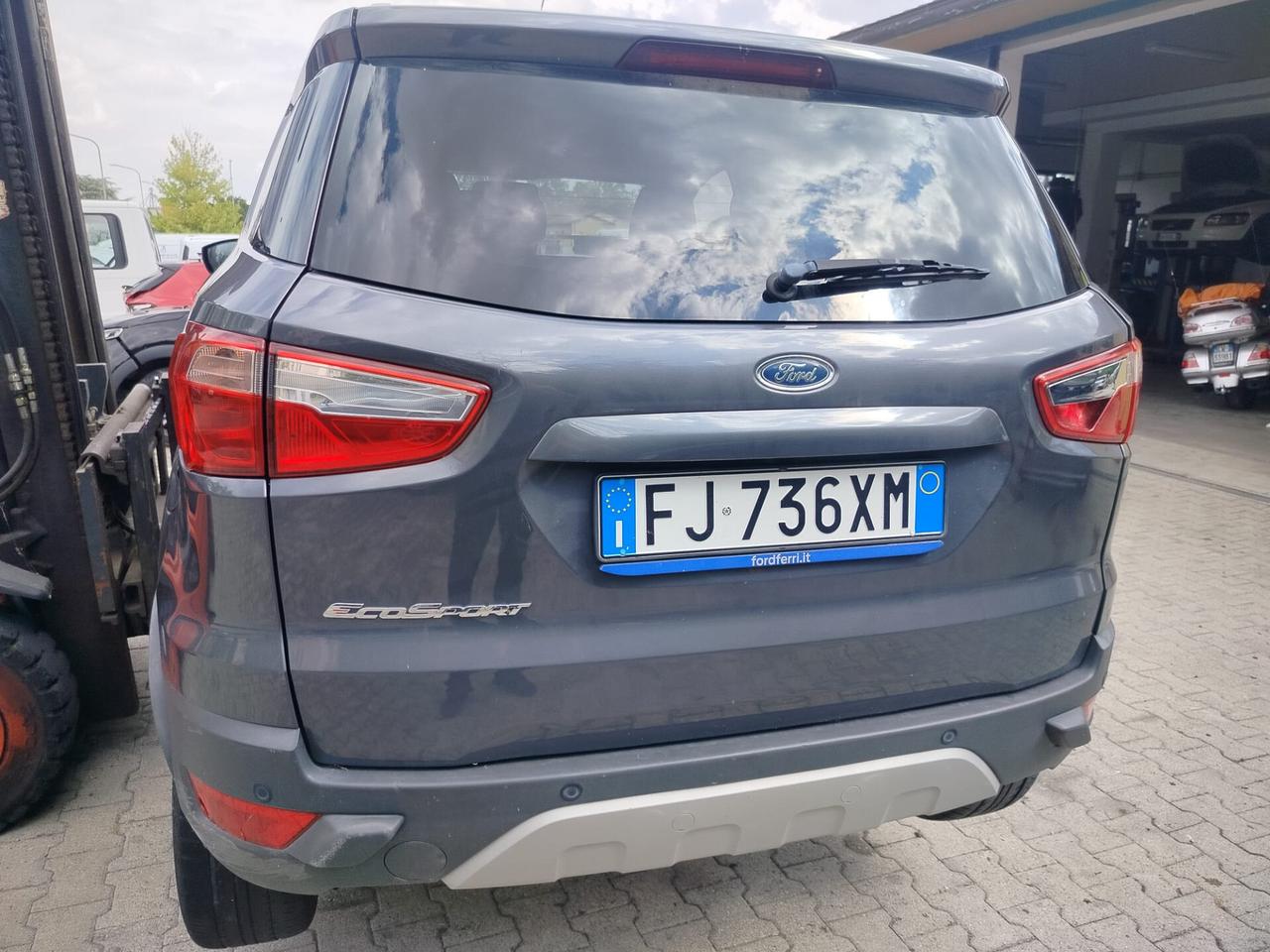 Ford EcoSport 1.5 TDCi 95 CV SINISTRATA