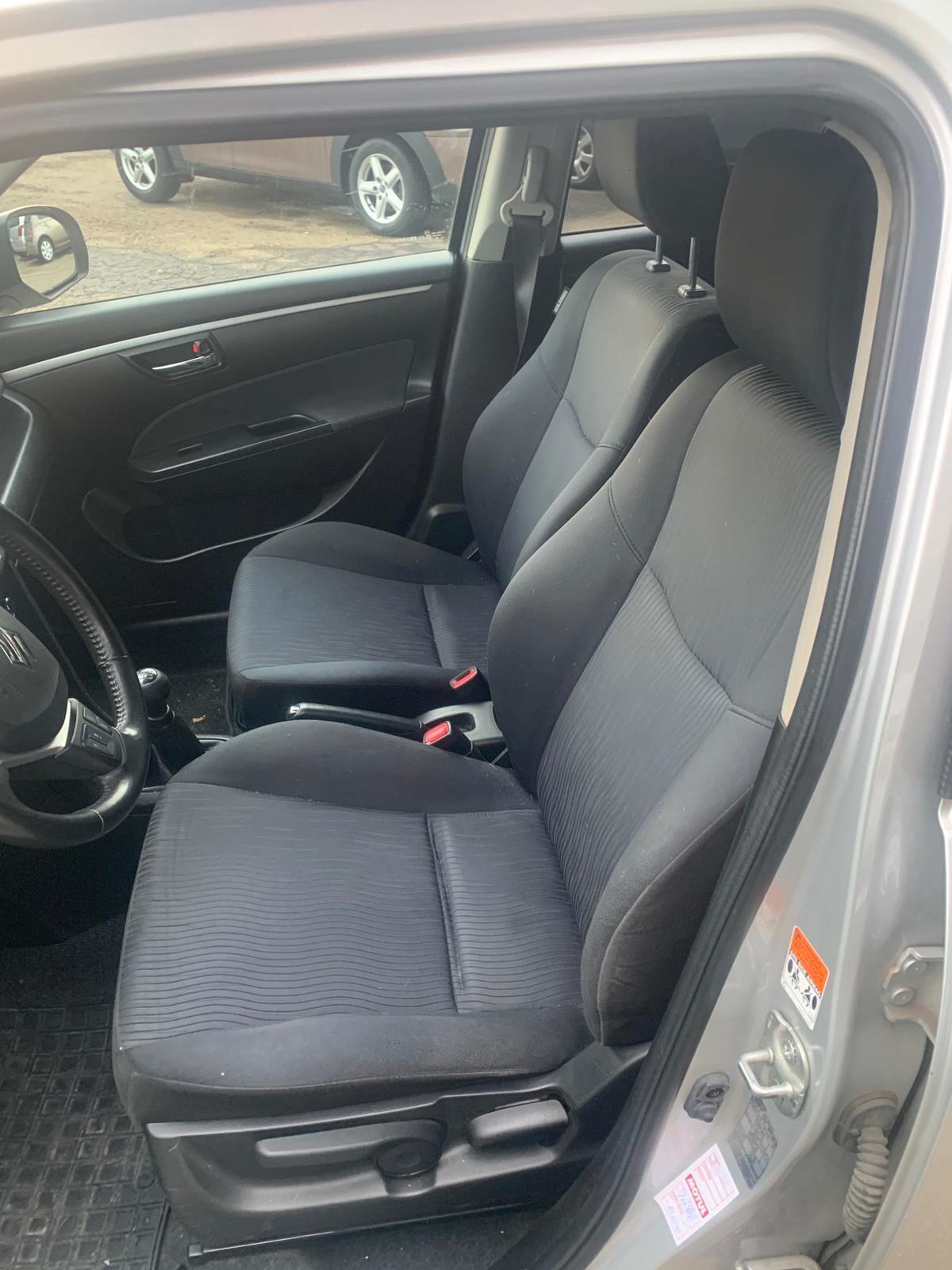 Suzuki Swift 4x4 benzina -tagliandata- neo patentati