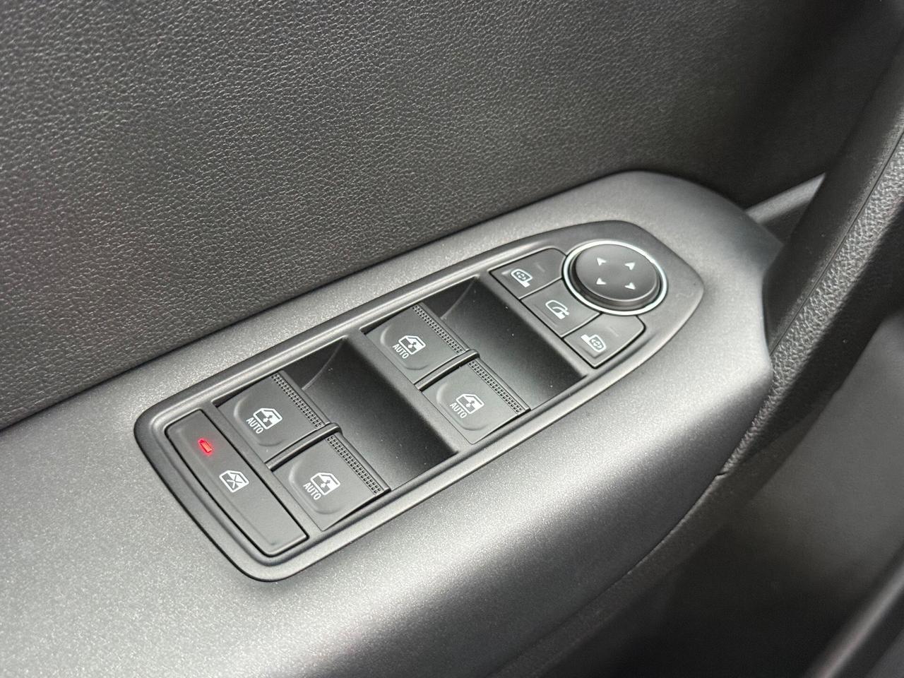 Renault Captur -28.000KM - Neopatentati