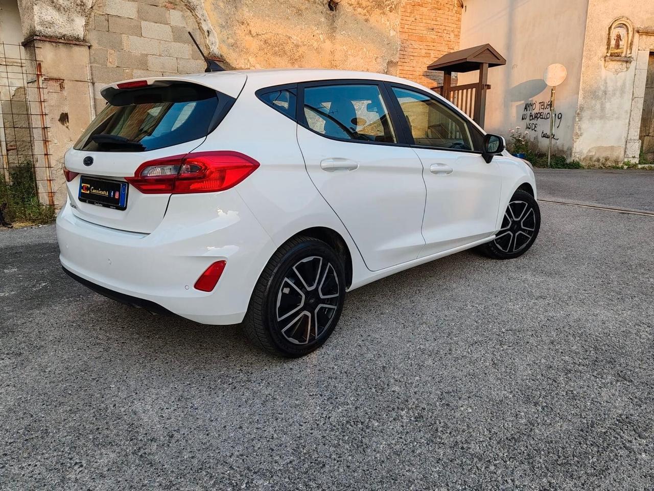 Ford Fiesta 1.5 TDCI 85CV FULL LED
