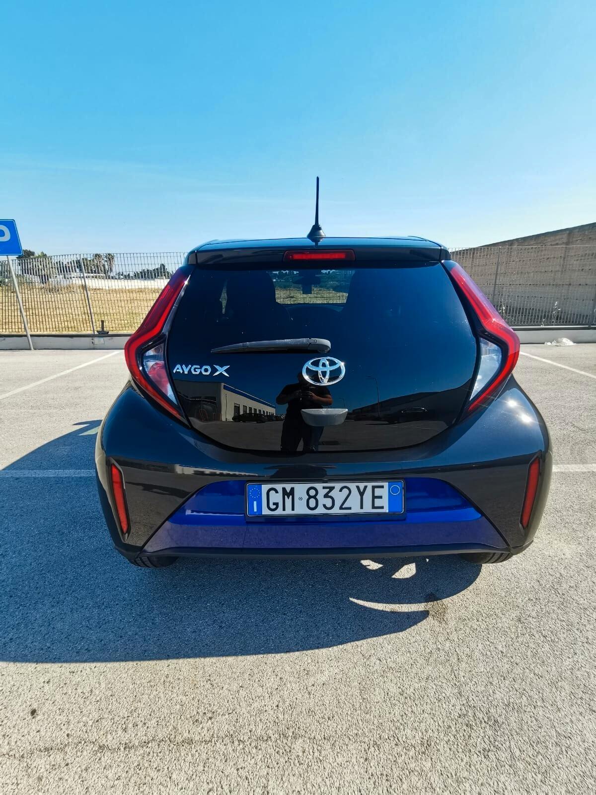 Toyota Aygo X 1.0 VVT-i 72 CV 5 porte Lou S-CVT