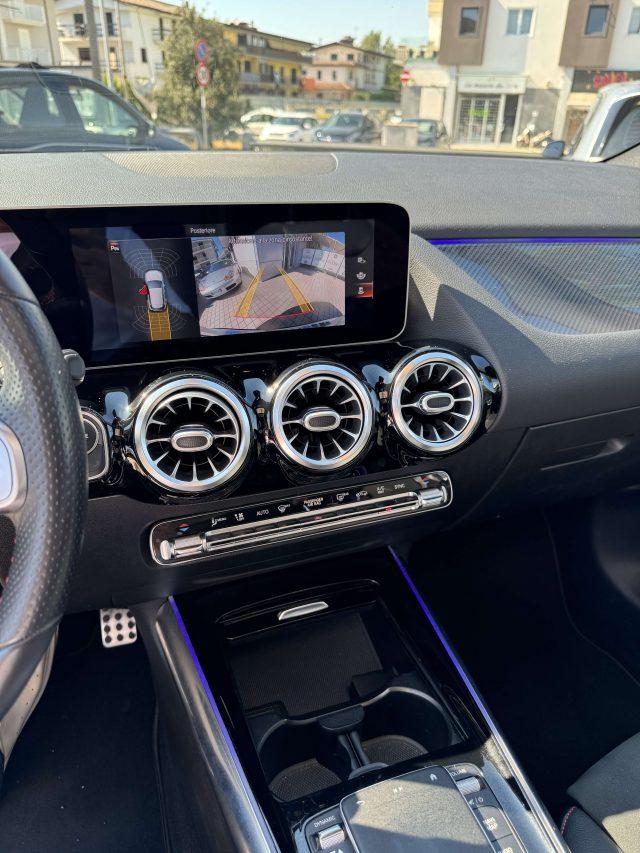 MERCEDES-BENZ GLA 200 d Premium 4matic auto