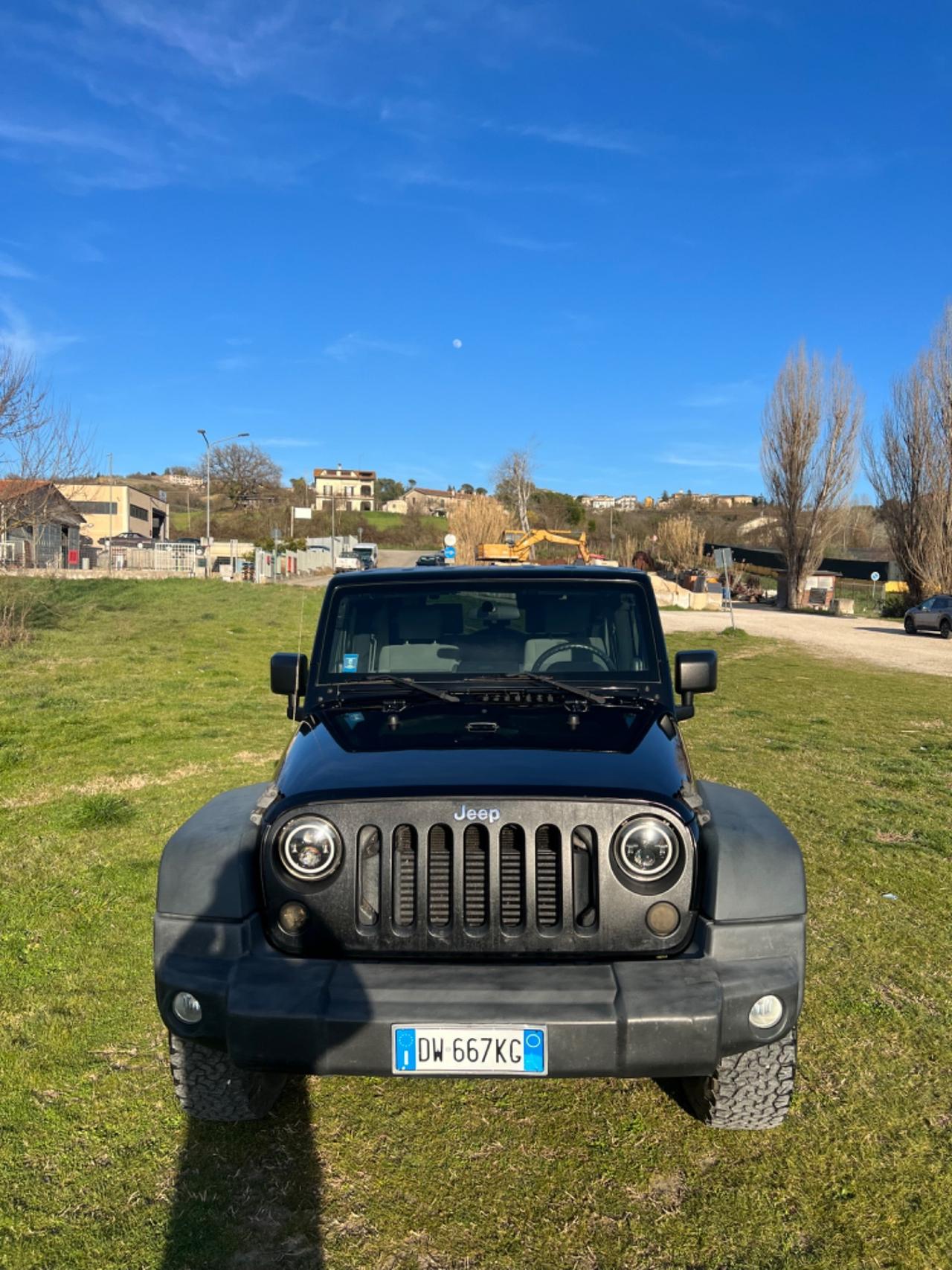 Jeep Wrangler Unlimited 2.8 CRD DPF Sport