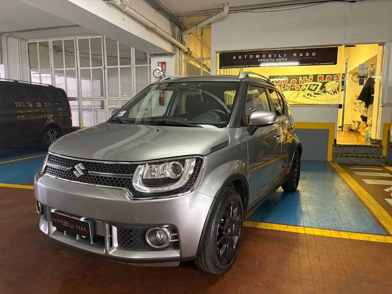 Suzuki Ignis 1.2 Hybrid Top