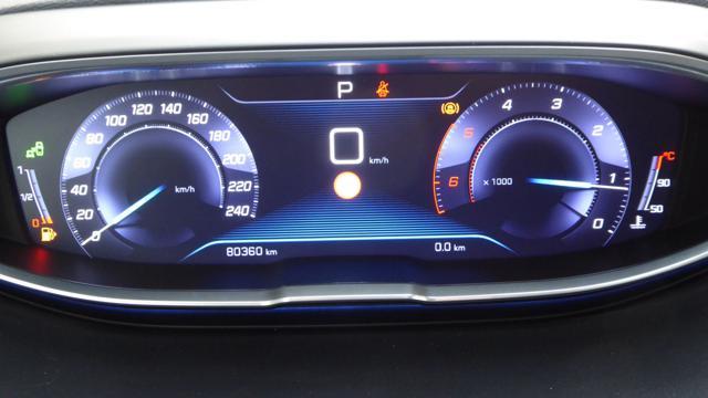 PEUGEOT 3008 BlueHDi 120 S&S EAT6 Allure