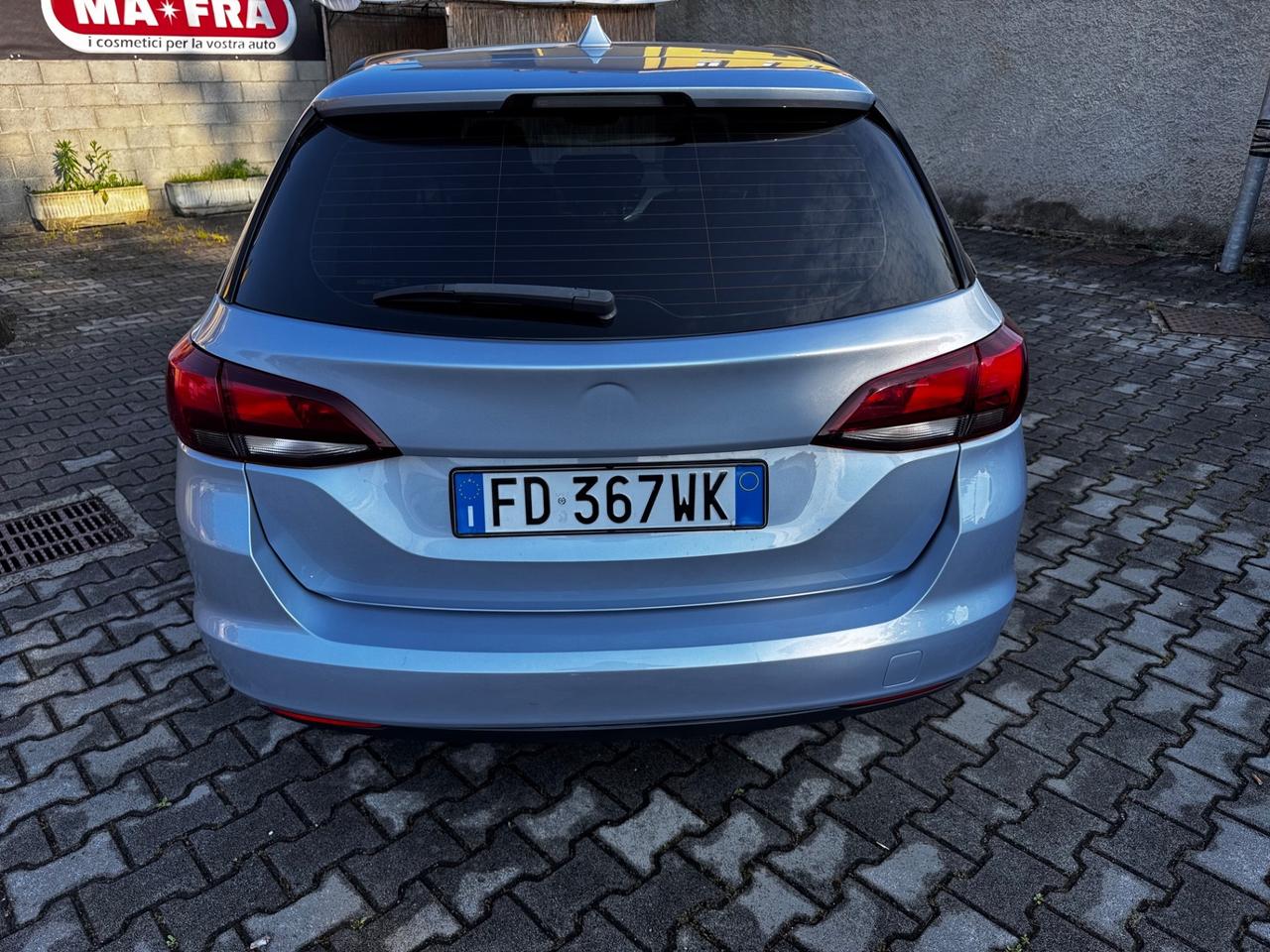 Opel Astra 1.6 CDTi Sports Tourer unico proprietario