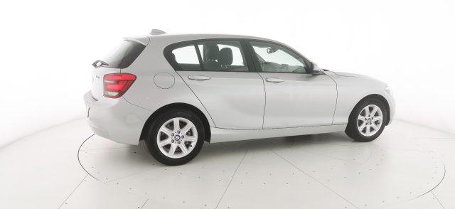BMW 120 d 5p. Unique - CAMBIO AUTOMATICO