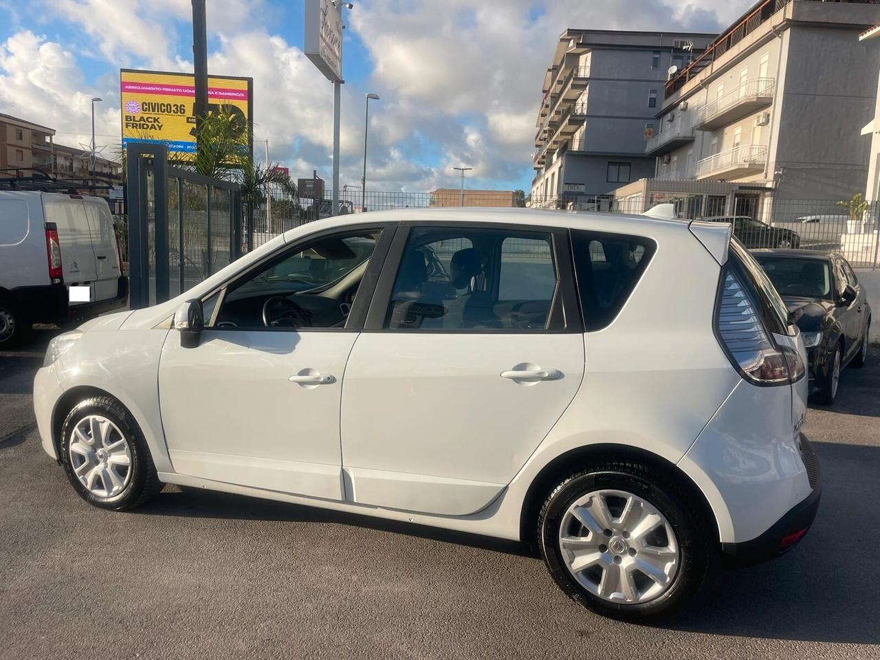 Renault Scénic XMod 1.5 dCi 110CV Start&Stop Live