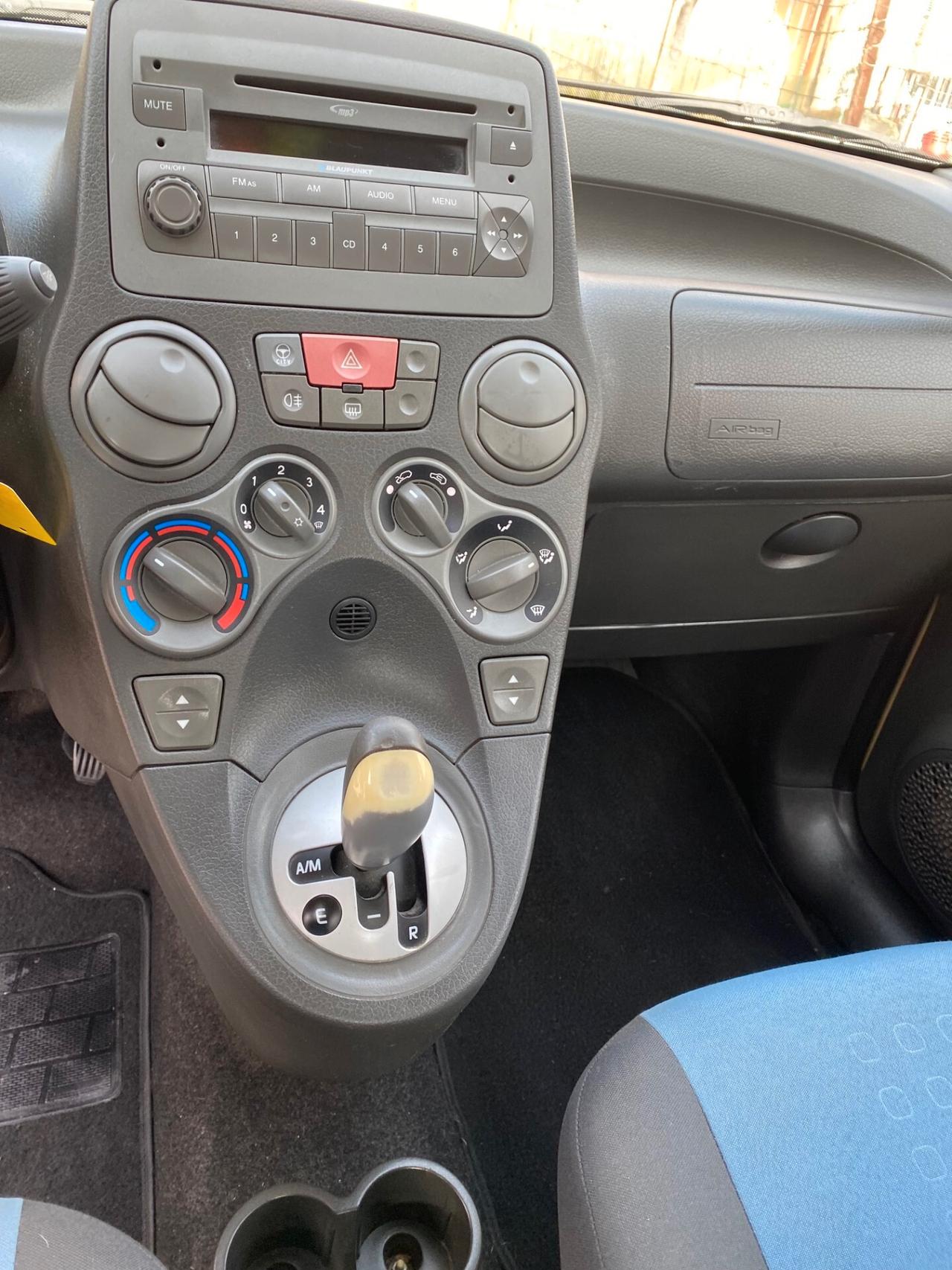 Fiat Panda 1.2 Dualogic