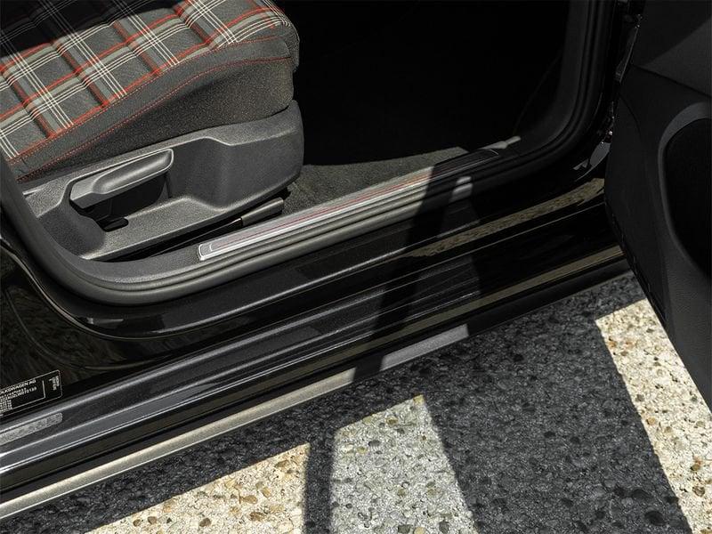 Volkswagen Golf VII 5p 2.0 tsi Gti Performance 245cv dsg