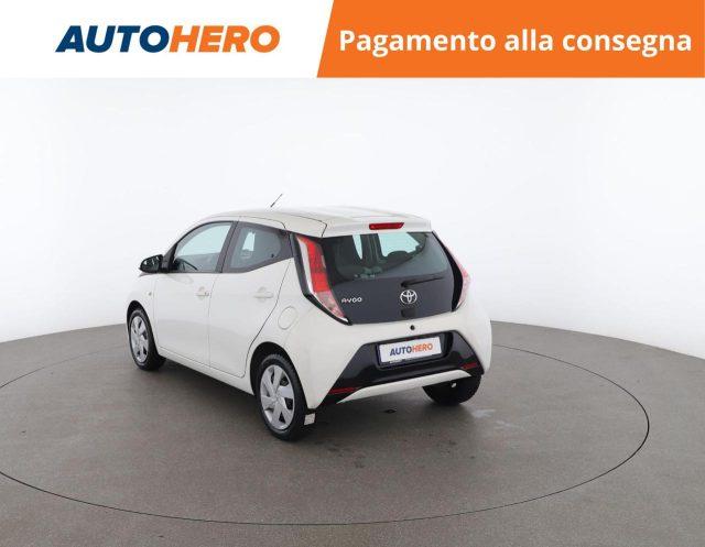 TOYOTA Aygo 1.0 VVT-i 69 CV 5 porte x-play TSS