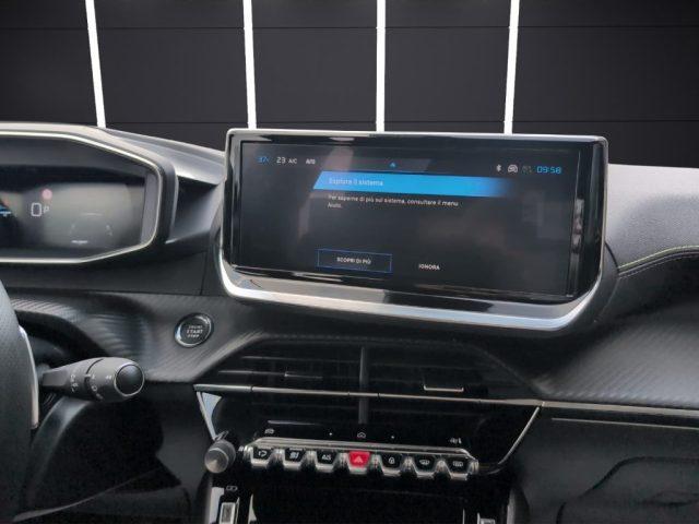 PEUGEOT 2008 Hybrid 136 e-DCS6 GT