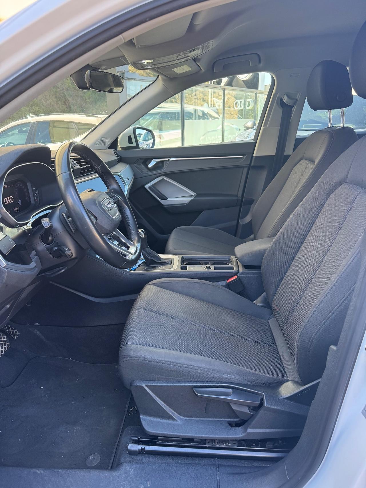 Audi Q3 35 TDI quattro S tronic