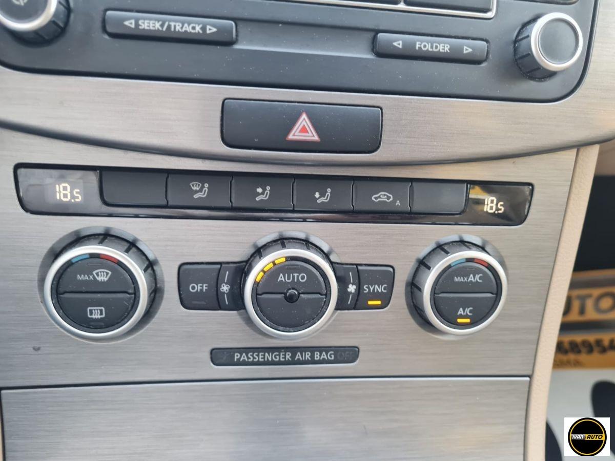 VOLKSWAGEN Passat Variant 2.0 TDI Highline BlueM.Tech.