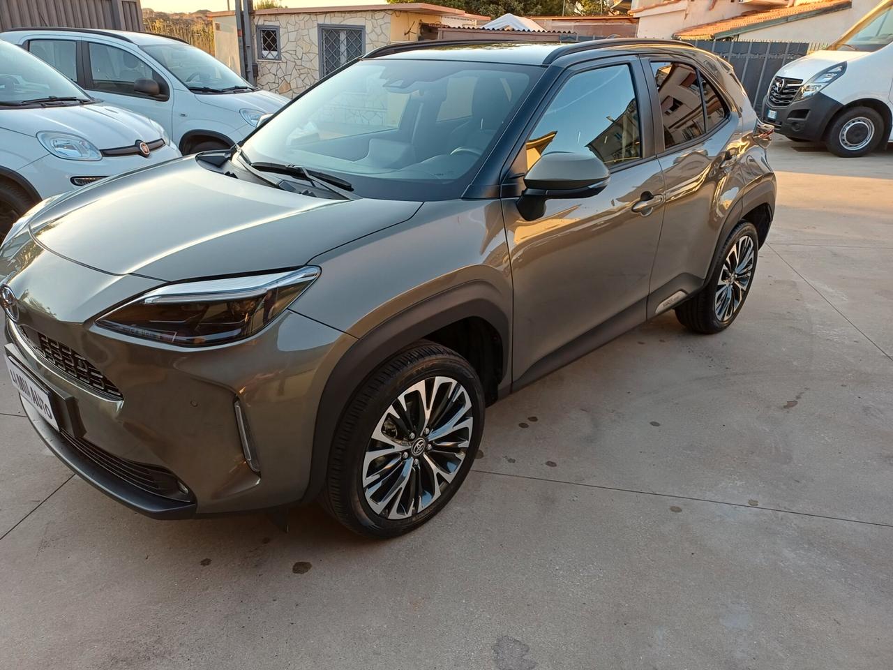 Toyota Yaris Cross 1.5 4WD-i(TETTO PANORAMICO)
