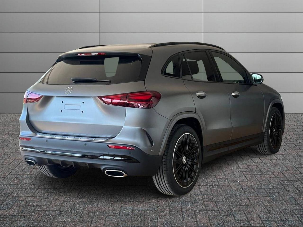 Mercedes-Benz GLA 200 d automatic