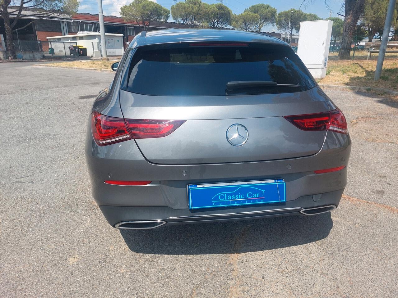 Mercedes-benz CLA 200 D automatico s .brake executive Km 2549 originali