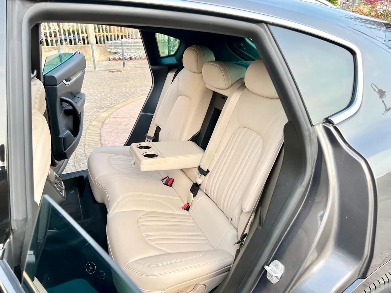 Maserati Levante V6 430 CV S AWD Granlusso