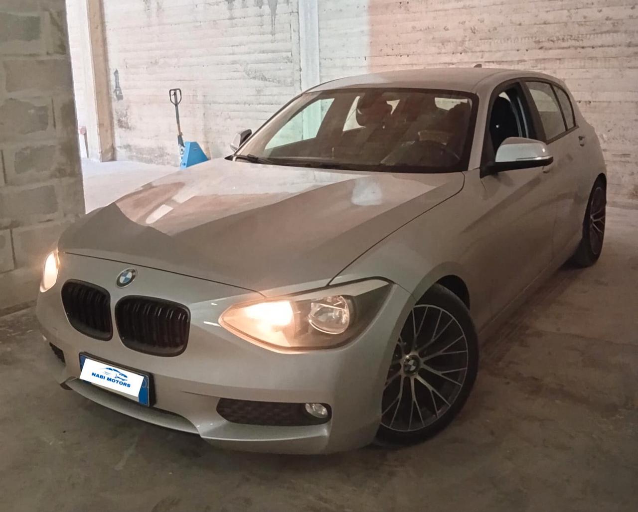Bmw 118 118d 5 porte Unique