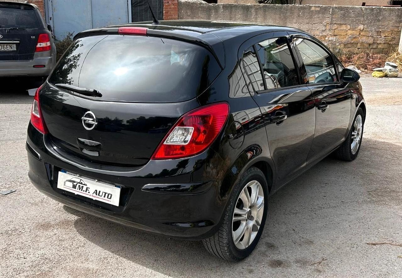 Opel Corsa 1.2 85CV 5 porte GPL - 2013