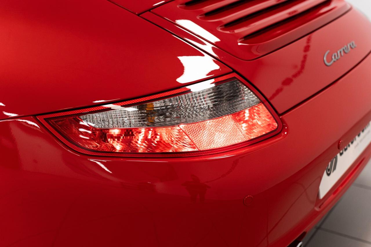 Porsche 911 Carrera Coupé