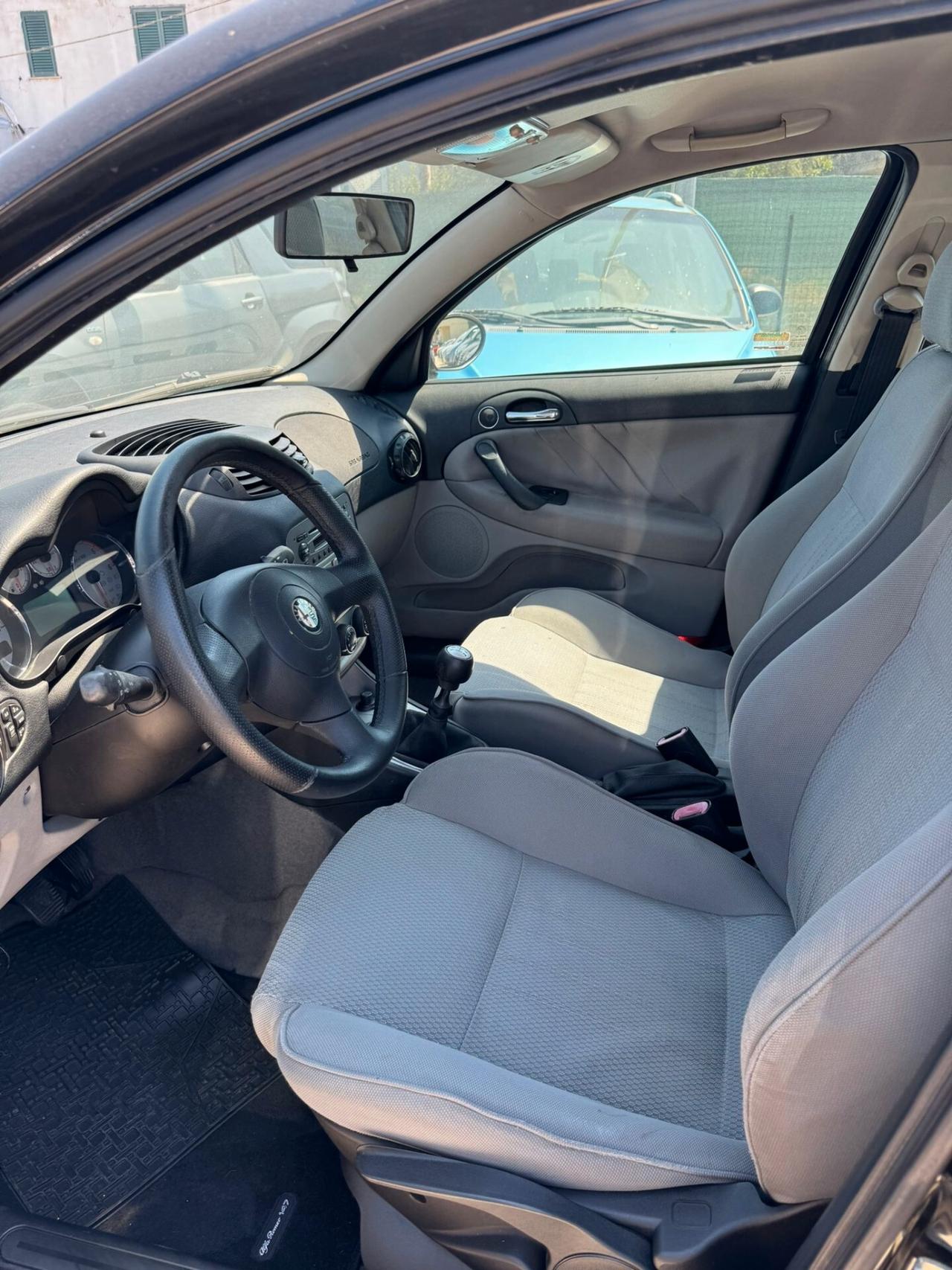 Alfa Romeo 147 1.9 JTD (120) 5 porte Murphy&Nye