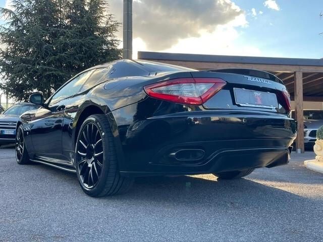 Maserati GranTurismo 4.7 V8 MC Stradale cambio corsa