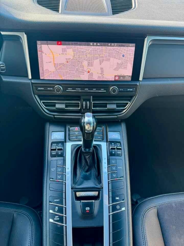 Porsche Macan 2.0 BENZINA 245 CV