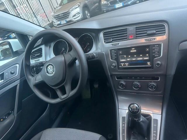 VOLKSWAGEN GOLF 7