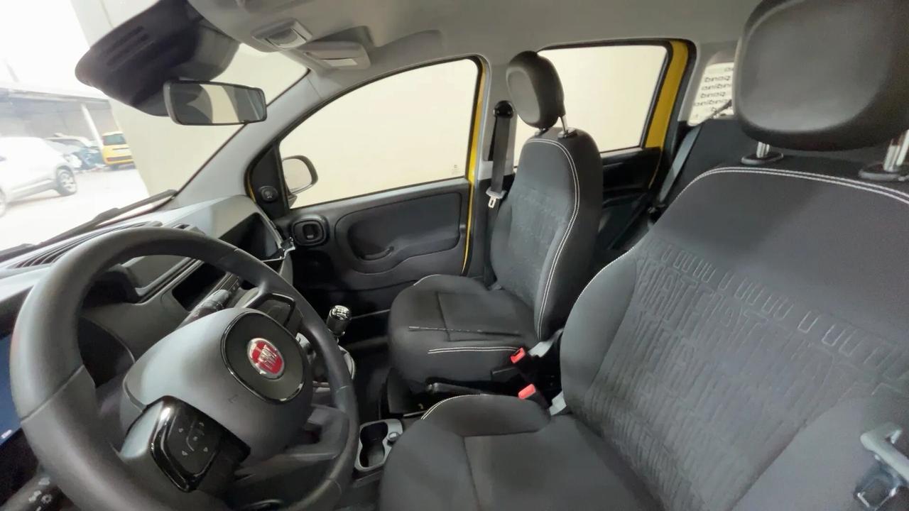 Fiat Panda 1.0 FireFly S&S Hybrid Pandina KM0