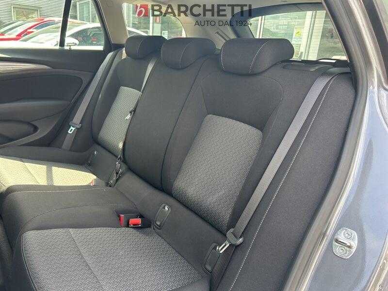 Opel Insignia 18 INS-ST BUSIN 16CDTI 136 AT6