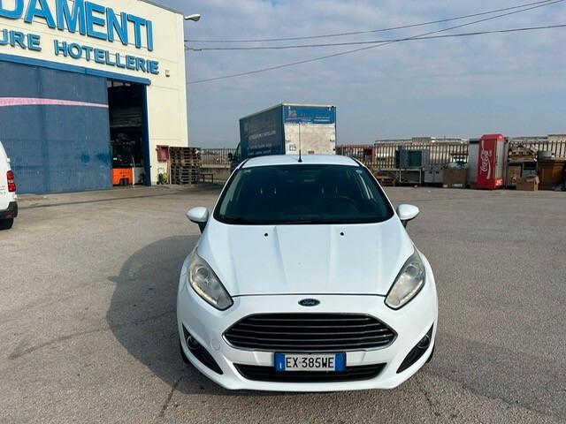 Ford Fiesta 1.4 5p. Bz.- GPL Titanium