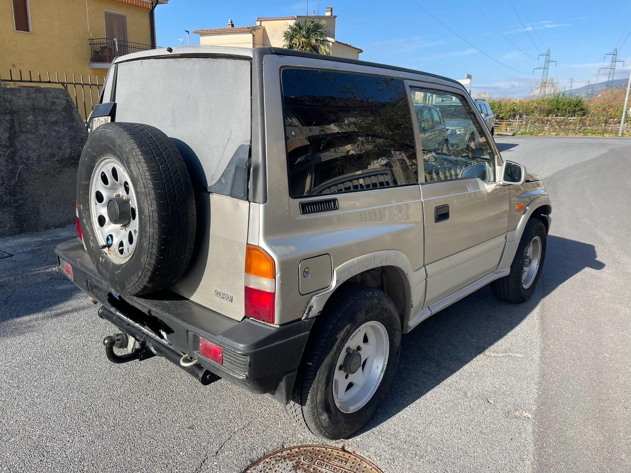 Suzuki Vitara 2.0 HDI GANCIO TRAINO MOZZI LIBERI