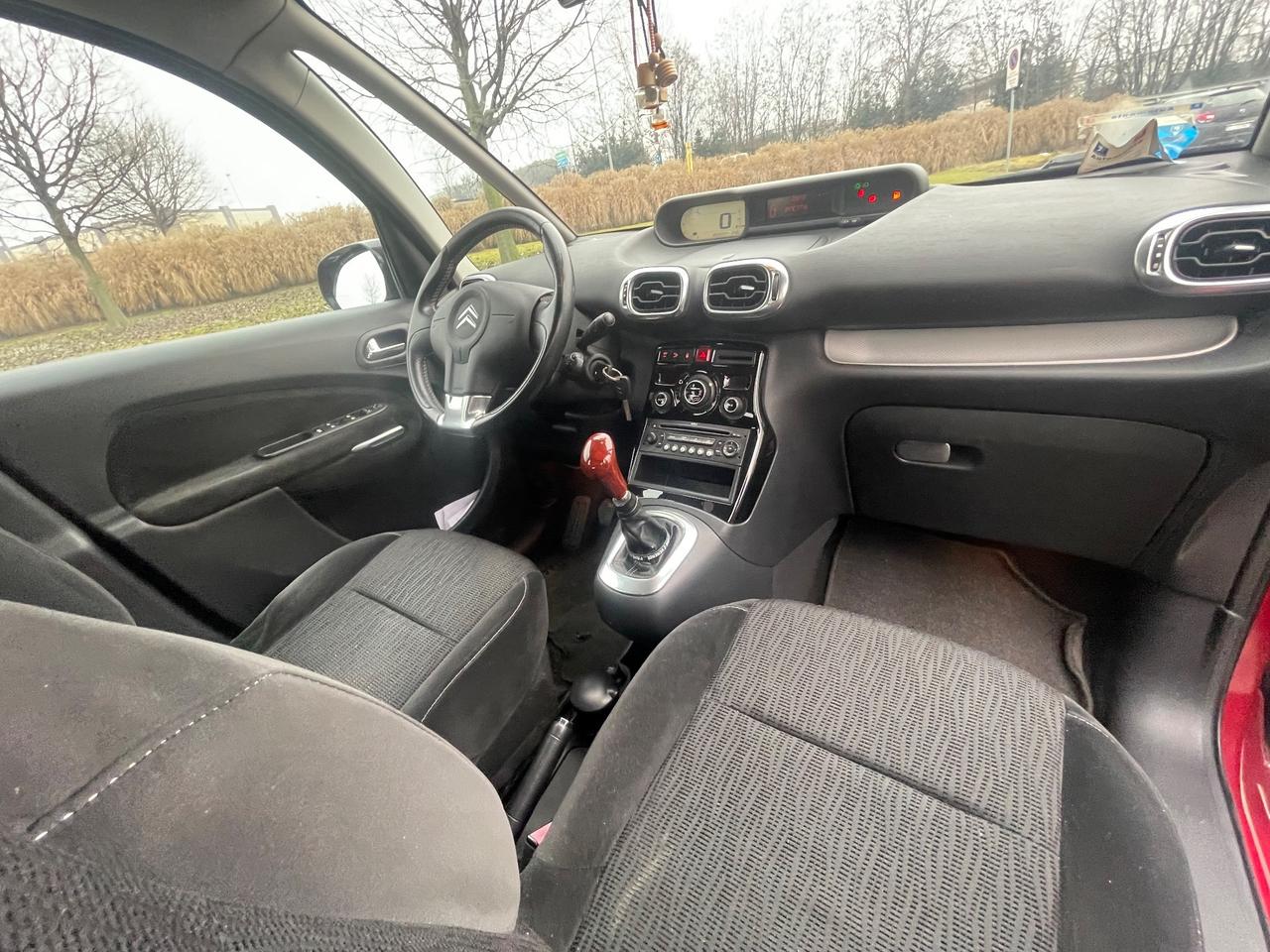 Citroen C3 1.4 Exclusive Style Techno Bi Energy G