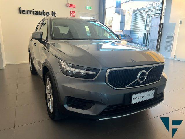 VOLVO XC40 T5 AWD Geartronic Momentum