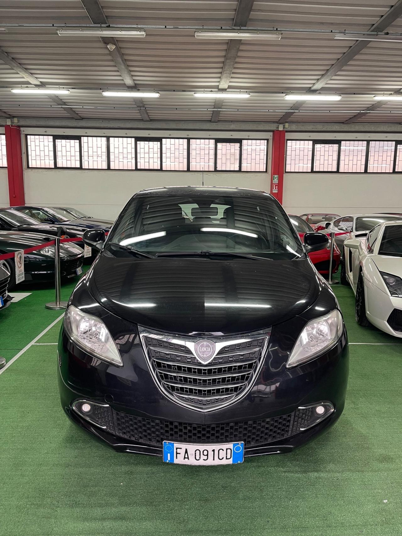 Lancia Ypsilon 1.2 Neopatentati PERMUTE RATE