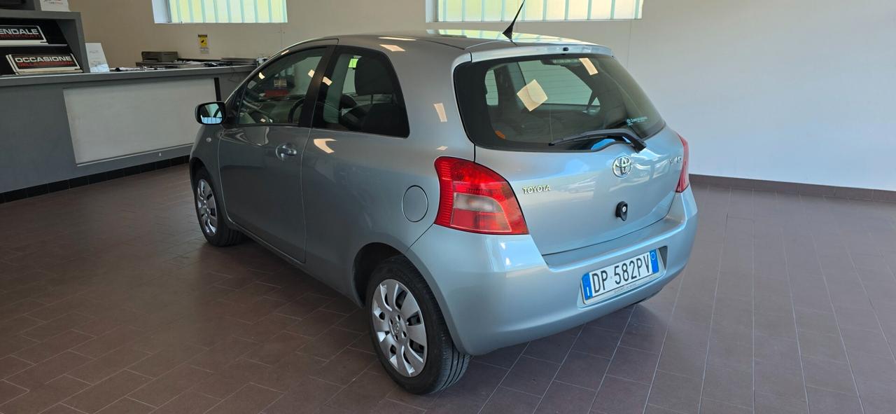 Toyota Yaris 1.0 UNICOPROPRIETARIO Tagliandata