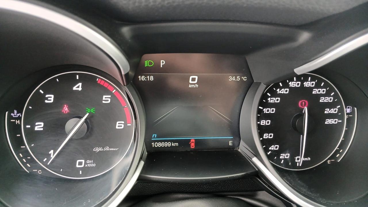Alfa Romeo Stelvio 2.2 Turbodiesel 190 CV AT8 Q4 Sprint