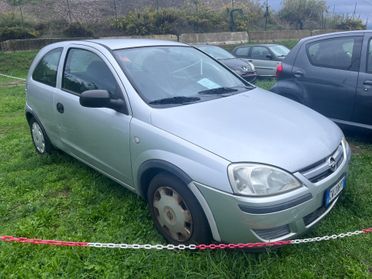 Opel Corsa 1.2i 16V cat 3 porte Sport