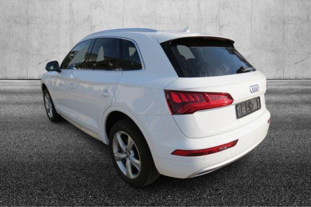 AUDI Q5 40 TDI quattro S tronic Sport